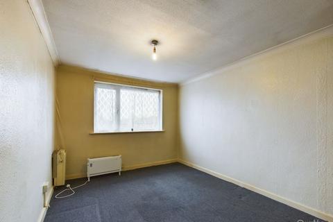 7 Ambleside Gardens, South Croydon, CR2 8SE