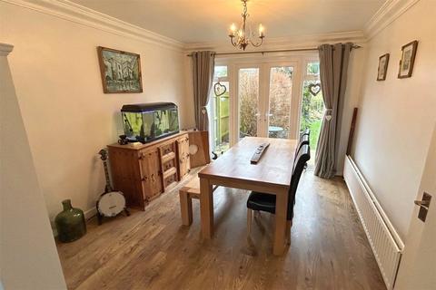 3 Cranbourne Grove, North Shields, NE30 3NB