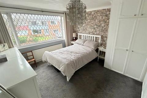 3 Cranbourne Grove, North Shields, NE30 3NB