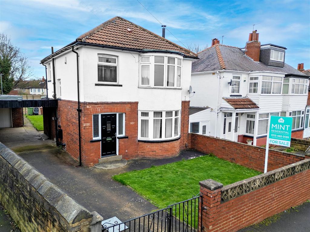 St. Martins Avenue, Leeds LS7 3 bed detached house for sale £375,000