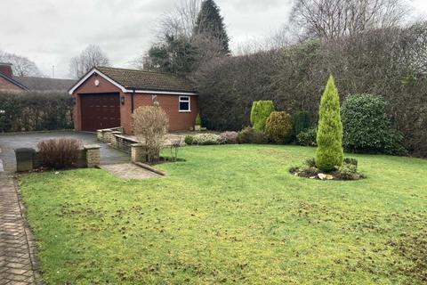 4 bedroom detached bungalow for sale, Nordens Drive, Oldham OL9