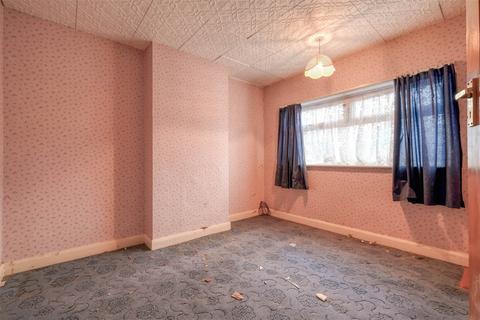 14 Arrow Road South, Redditch, B98 8NX