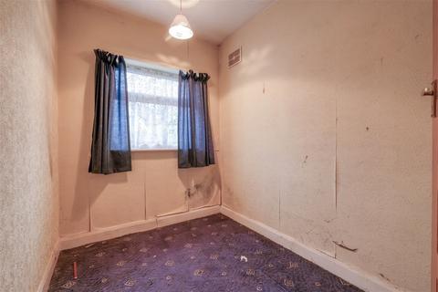 14 Arrow Road South, Redditch, B98 8NX