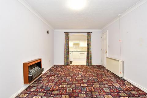 1 bedroom flat for sale, Cunningham Close, Romford, Essex