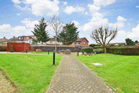 1 bedroom flat for sale, Cunningham Close, Romford, Essex