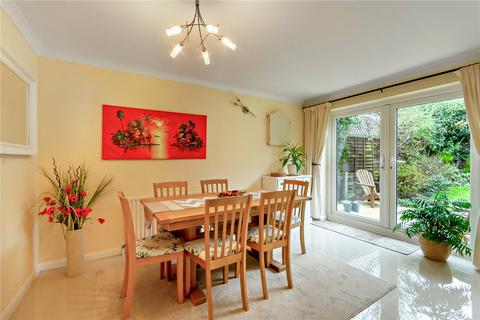 10 Thurston Gate, Peterborough, PE3 6SX