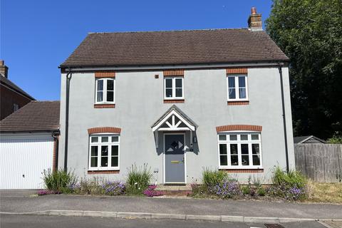 4 bedroom detached house for sale, Luker Drive, Petersfield, Hampshire, GU31