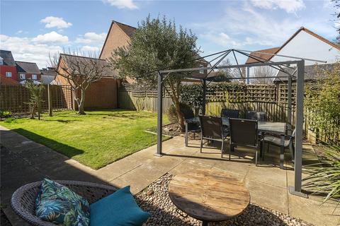 2 Luker Drive, Petersfield, GU31 4SN