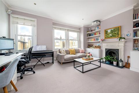 3 bedroom apartment for sale, Salcott Road, SW11