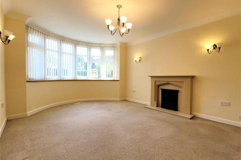 3 bedroom detached house to rent, Wood Lane, Sutton Coldfield, West Midlands, B74