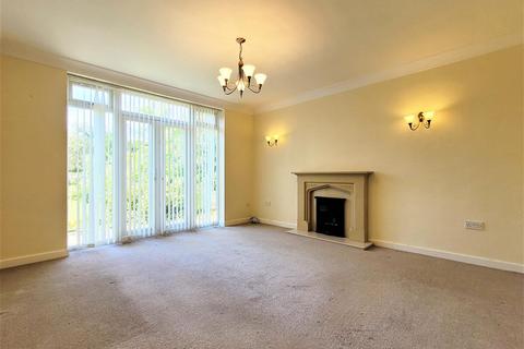 3 bedroom detached house to rent, Wood Lane, Sutton Coldfield, West Midlands, B74