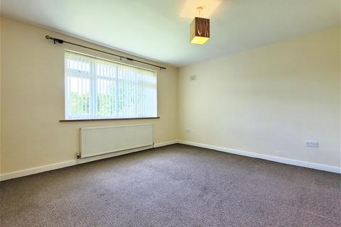 3 bedroom detached house to rent, Wood Lane, Sutton Coldfield, West Midlands, B74