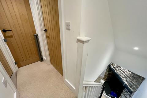 3 Newcause, Buckfastleigh, TQ11 0AZ