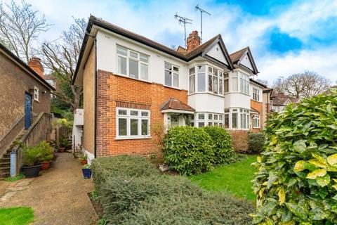 35 Sandall Close, London, W5 1JF