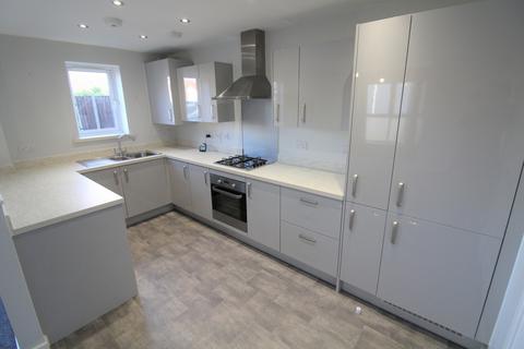 2 bedroom apartment to rent, St. Johns Close, PETERBOROUGH PE3