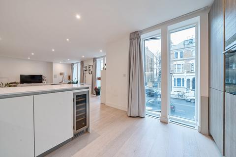 2 bedroom flat for sale, Atelier Apartments, Sinclair Road, London W14