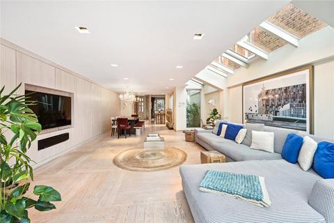 undefined, Chiddingstone Street, London, SW6
