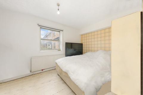 33 Rum Close, London, E1W 3QX