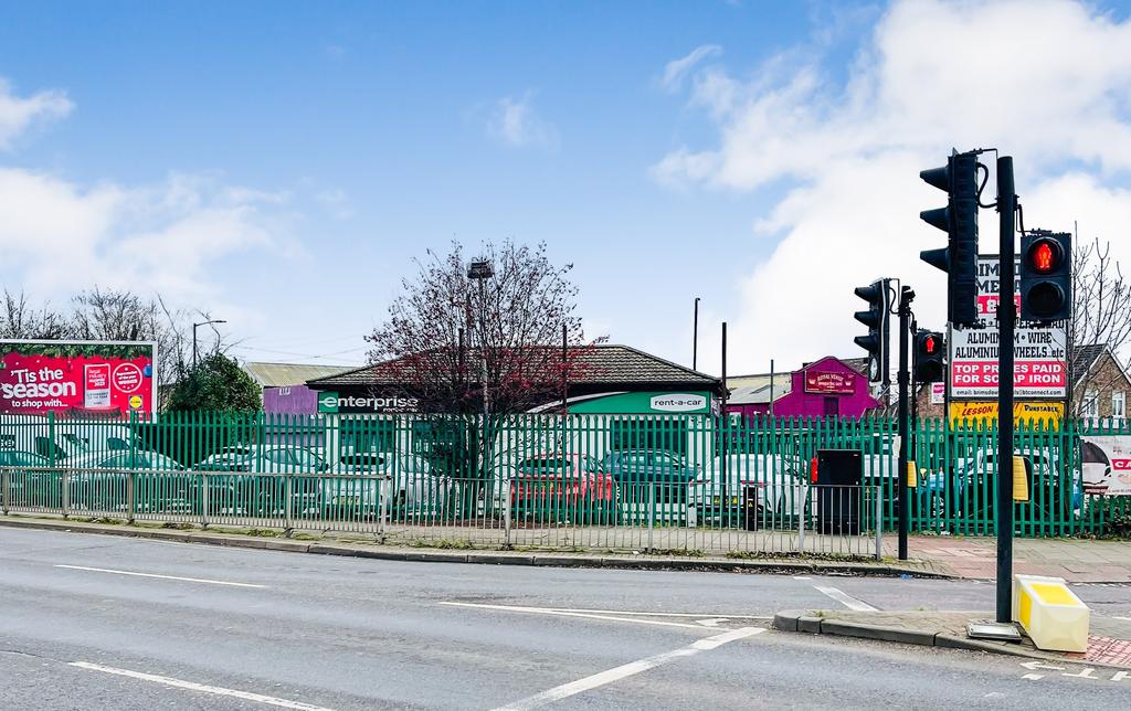 2023-12-21  22-30-54 img 1351 latzn jpg