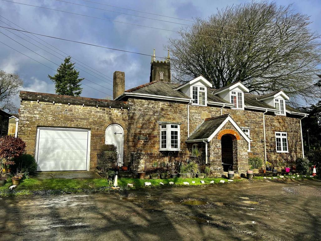 Little Torrington 3 bed detached house for sale £575,000