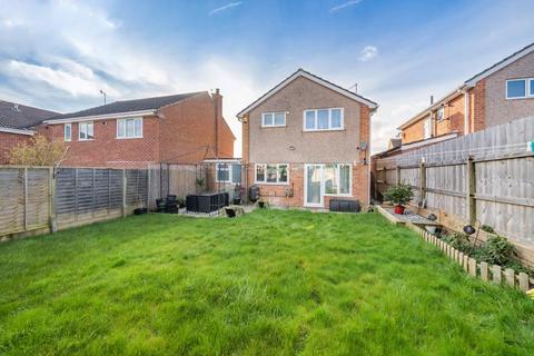 4 bedroom semi-detached house for sale, Worcester,  Worcestershire,  WR2