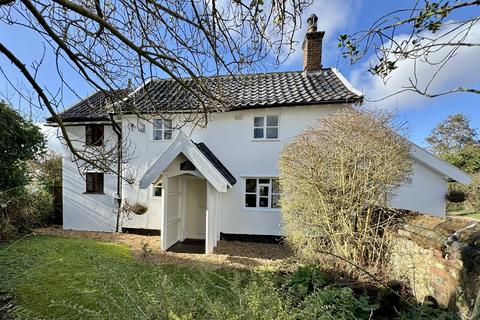 2 bedroom cottage for sale, Bentley Road, Norwich NR16