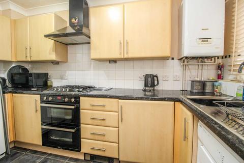 2 bedroom terraced house for sale, Courtland Place, Maldon