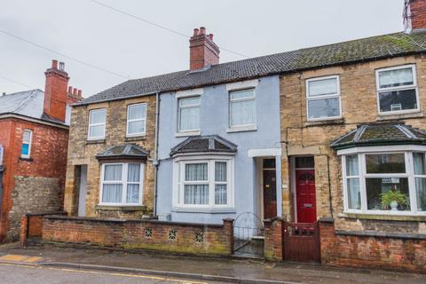 2 bedroom terraced house for sale - High Street, Irthlingborough NN9
