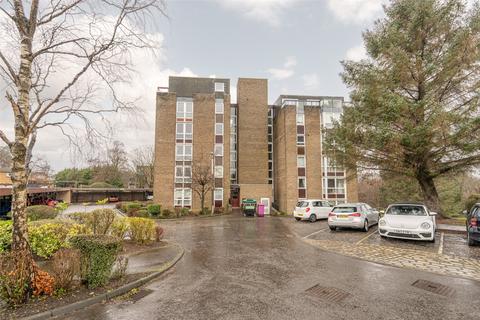 8s Fair A Far, Edinburgh, EH4 6QE