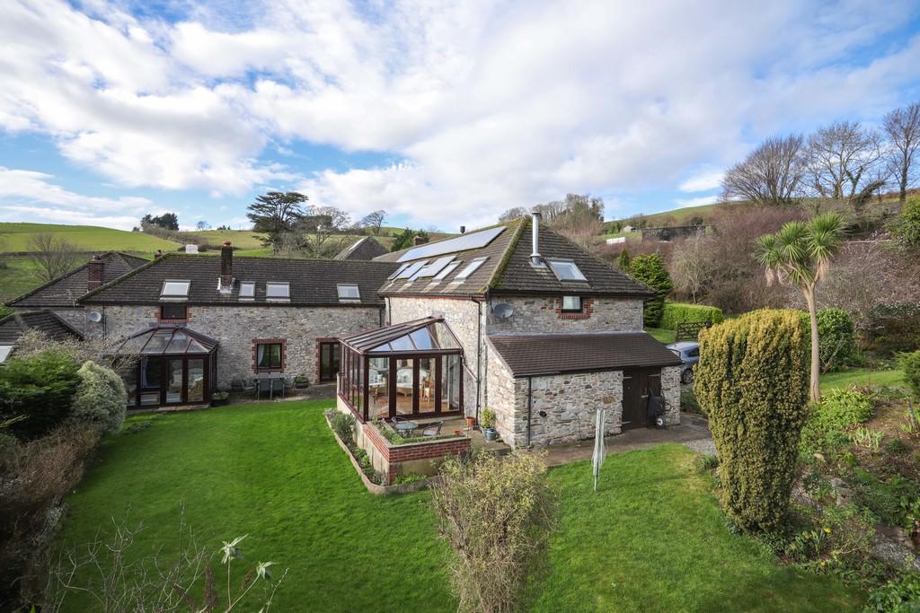 Ingsdon, Newton Abbot 4 bed barn conversion for sale £900,000