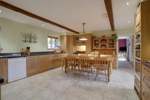 4 bedroom barn conversion for sale, Ingsdon, Newton Abbot