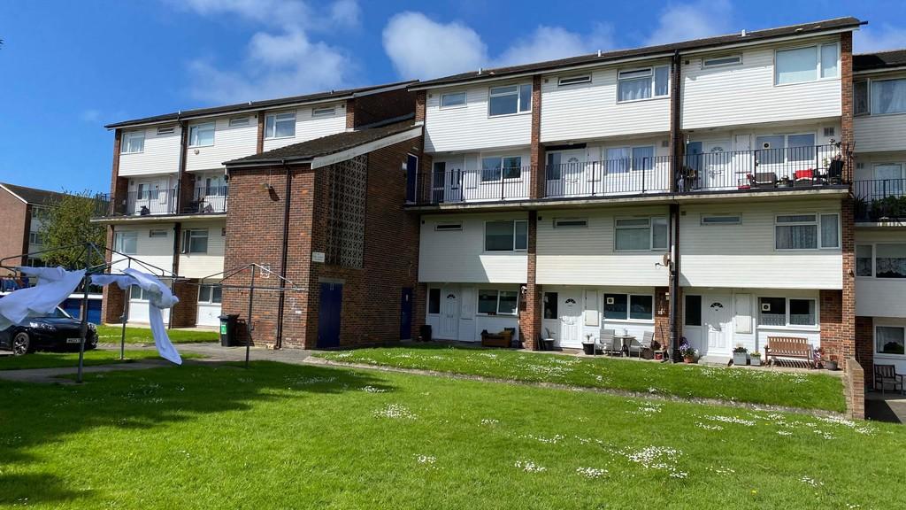 Lumsden Road, Eastney, Southsea 3 bed for sale £174,995