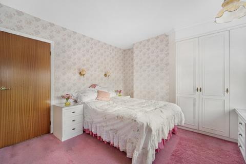 21 Calder Avenue, Ormskirk, L39 4SE