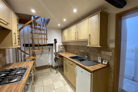 1 bedroom terraced house to rent - Stanley Street, Ulverston, Cumbria