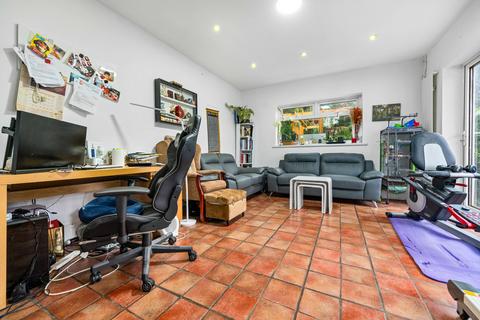 5 bedroom detached bungalow for sale, Heol Y Deri, Rhiwbina, Cardiff