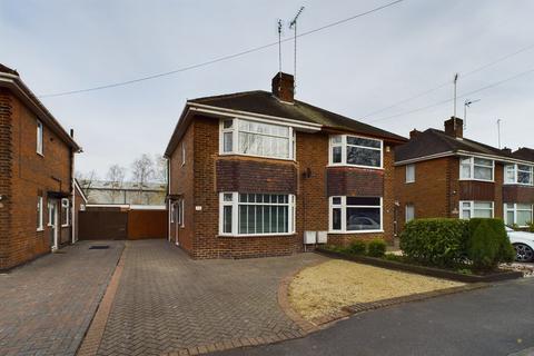 16 Beech Avenue, Stretton, Burton-on-trent, DE13 0DT