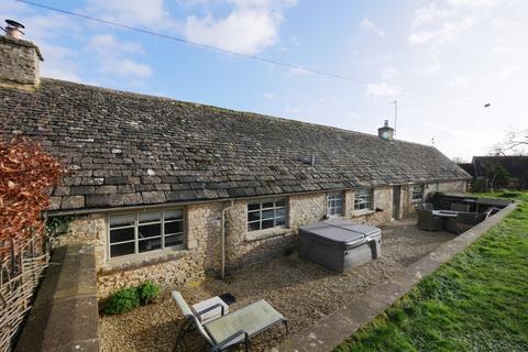 2 bedroom cottage to rent, Nutbeam, DUNTISBOURNE LEER