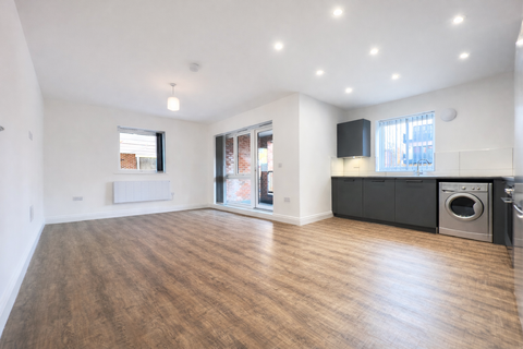 undefined, Riverside Close, Romford RM1