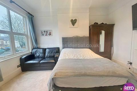 30a Cranley Road, Westcliff-on-sea, SS0 8AL