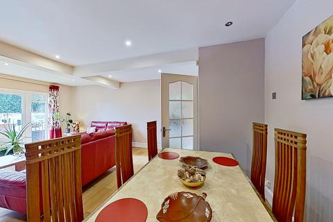 73 Arran Road, Birmingham, B34 6DD