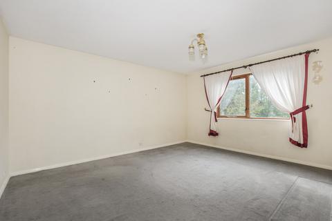 104 Ryeland Close, Yiewsley, West Drayton, UB7 8AX