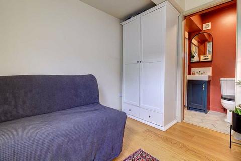 3 bedroom semi-detached house for sale - Berkeley Road, Tunbridge Wells