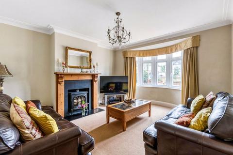 327 Green Lane, London, SE9 3TD