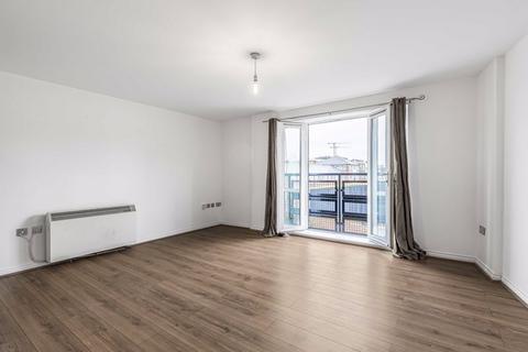 45 Locksons Close, London, E14 6BH