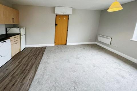 1 bedroom flat for sale - Erin Court, Swindon, SN1 4NS