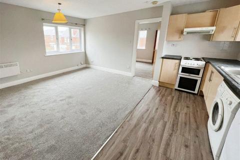 1 bedroom flat for sale, Erin Court, Swindon, SN1 4NS