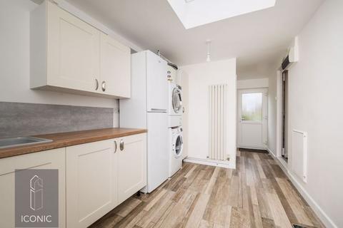 23 Meadow Way, Norwich, NR6 5NN