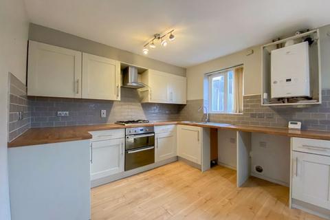 42 Bay Avenue, Bilston, WV14 0TT