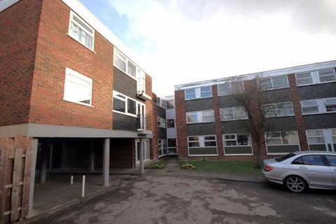 2 bedroom apartment for sale, Ardleigh Court, Brentwood CM15