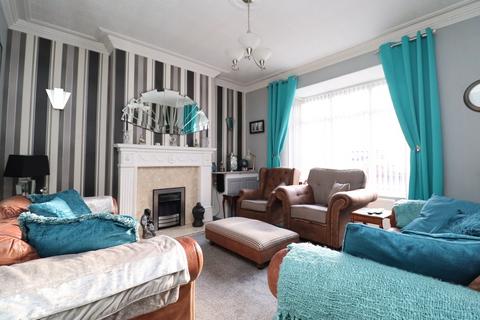 2 bedroom end of terrace house for sale, Station Road, Doncaster DN12